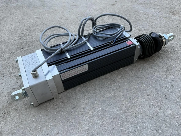 Grob Lineer Aktüatör EZ20-P/A/D-15000-3,6/4,3-100-2130100 - Resim 6