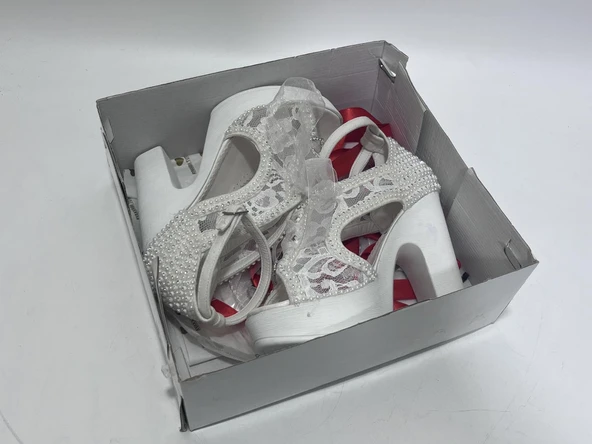 Ayakkabı Tutkusu Stilo İnci Kaplama Kalın Topuk Gelin Ayakkabısı 39 Numara - Resim 10