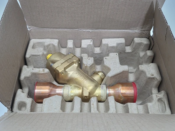 Danfoss ETS 250L Elektronik Genleşme Valfi 1 5/8" - 1 5/8" 034G3521 - Resim 7