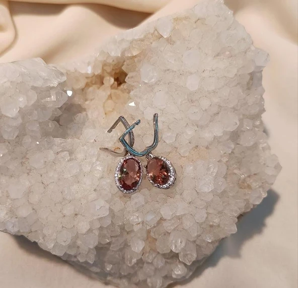 Küpe Zultanit Oval 925 Ayar Gümüş Renk Değiştiren Sultanit Sallanır Küpe ürün görseli 1