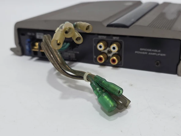 Pioneer Carrozzeria GM-X402 2 Kanal Araç Amplifikatörü 2.El - Resim 6