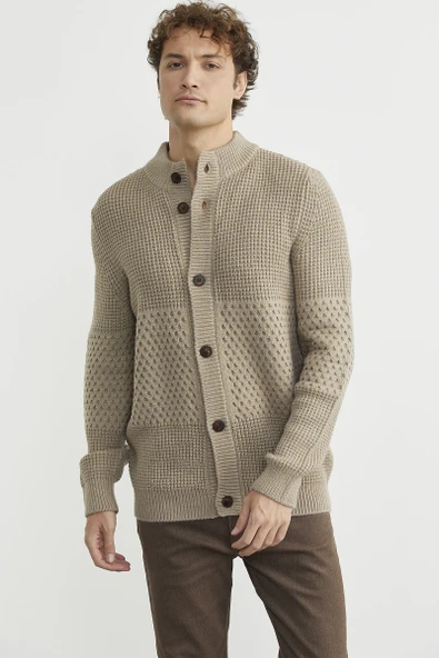 Petek Motifli Dik Yaka Triko Hırka - Kamel - Resim 2