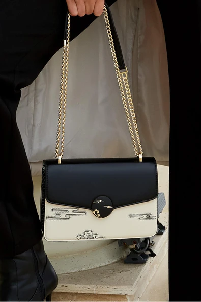 Siyah Kabartma Desen Omuz Çantası-930250 - Resim 5