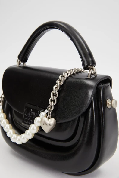 Siyah Kalp Akseuarlı El Çantası-930236 - Resim 4