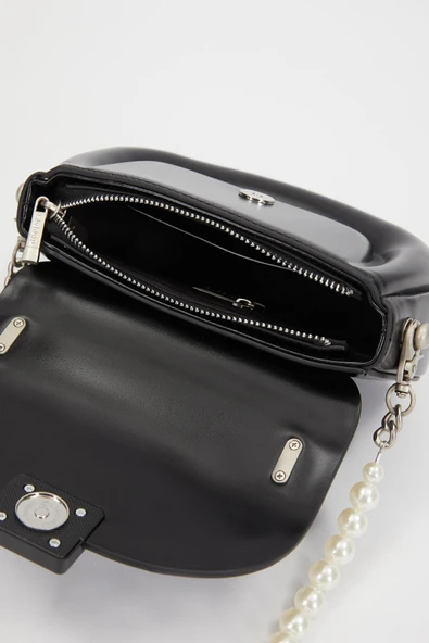 Siyah Kalp Akseuarlı El Çantası-930236 - Resim 5