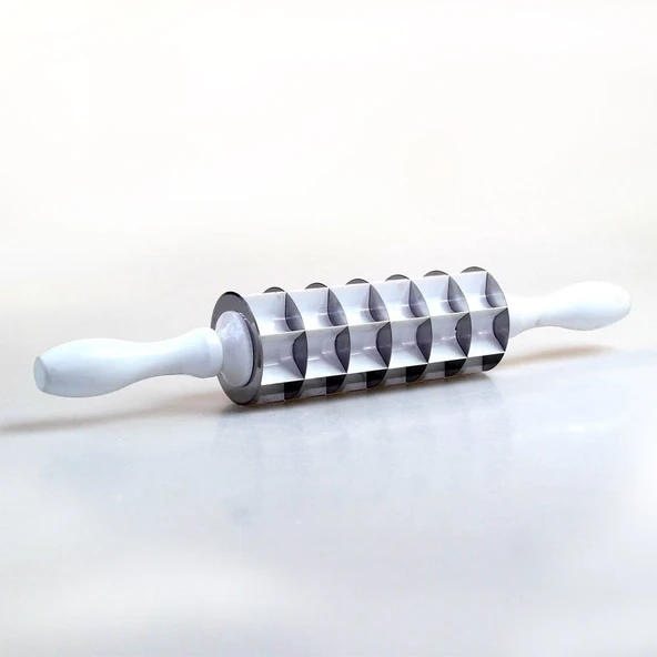 Kare Mantı Merdanesi 7 Bıçaklı ürün görseli