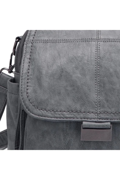 Yıkama Deri Sırt Askılı Kadın Çantası 21-K Barcelona 1908 - Resim 2