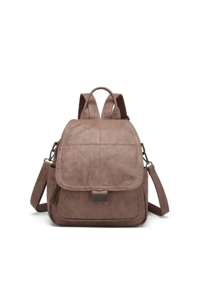 Yıkama Deri Sırt Askılı Kadın Çantası 21-K Barcelona 1908 ürün görseli