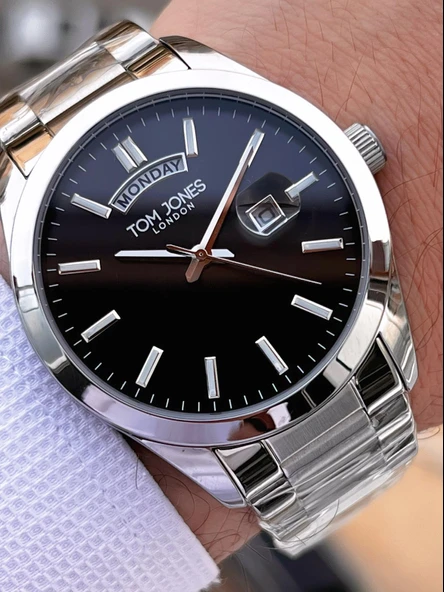 Tom Jones Bileklik Hediyeli Çelik Kordon 3 Atm Suya Dayanıklı 2 Yıl Garantili Erkek Kol Saati 10072.2 - Resim 2