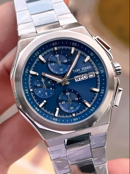 Tom Jones Bileklik Hediyeli Çelik Kordon 3 Atm Suya Dayanıklı 2 Yıl Garantili Erkek Kol Saati 10046.3 - Resim 4