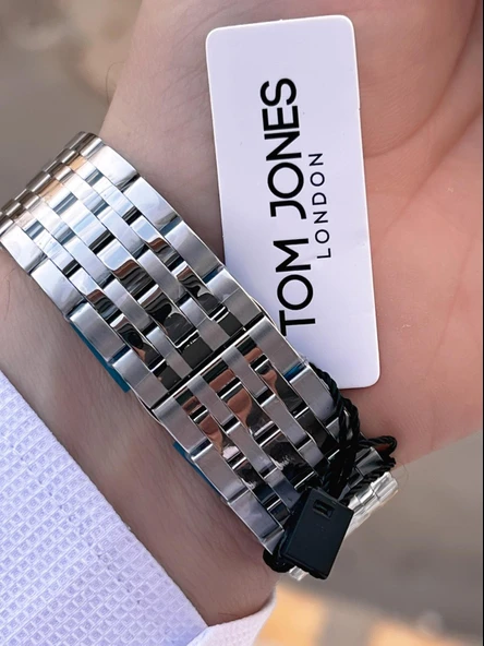 Tom Jones Bileklik Hediyeli Çelik Kordon 3 Atm Suya Dayanıklı 2 Yıl Garantili Erkek Kol Saati 10080.1 - Resim 5
