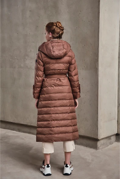 18278 WOMANIA MONT BERLİN - Resim 12