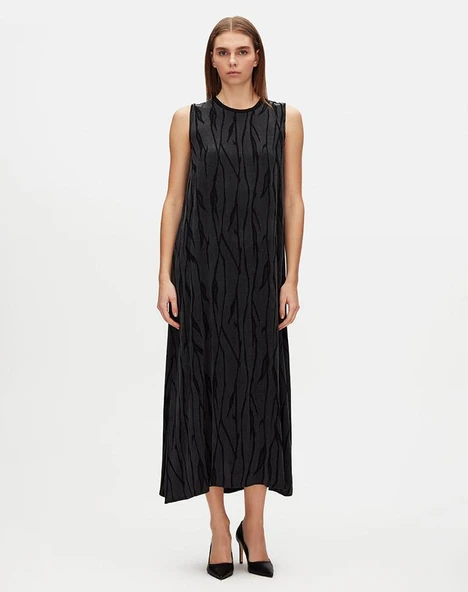 T25Y-4078 MISSDALIDA JAKARLI CUPRO KOLSUZ ELBİSE ürün görseli