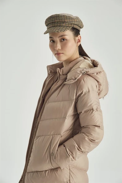 18285 WOMANIA MONT OSLO - Resim 4