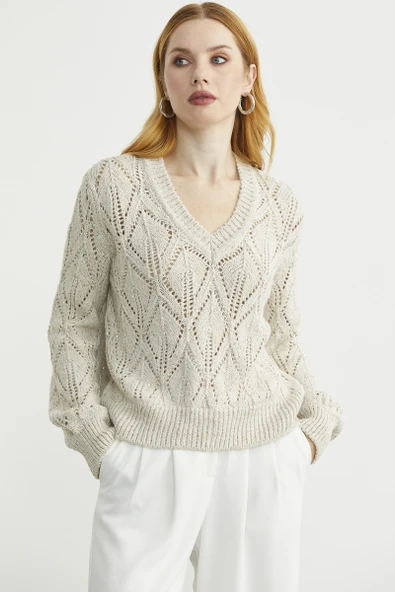 Delikli V Yaka Pullu Triko Kazak - Taş - Resim 4