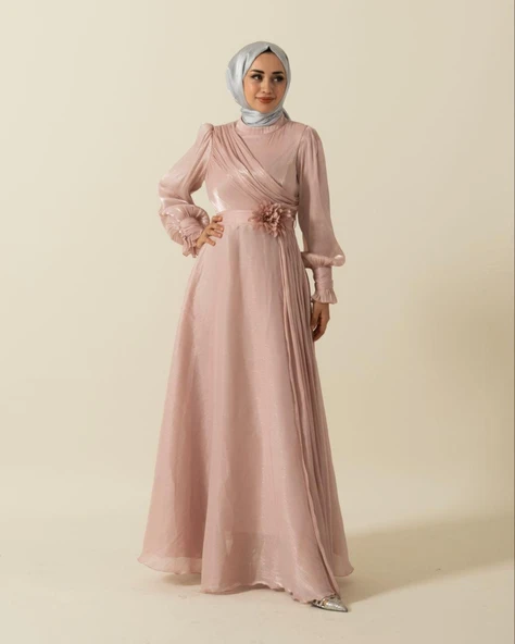 3067 STİLİFE KOL PİLİSE KUŞAK GÜLLÜ ELBİSE - Resim 5