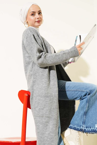 Cepli Uzun Triko Hırka Gri ürün görseli