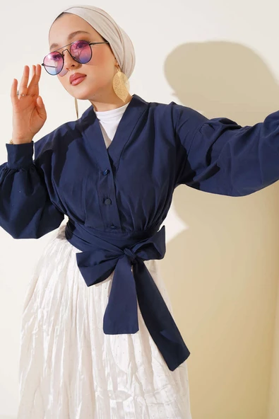 V Yaka Bağlamalı Kısa Gömlek Lacivert ürün görseli 1