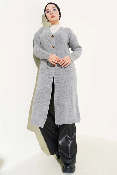 Düğmeli Cepli Uzun Triko Hırka Gri - Resim 2