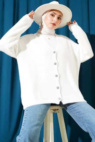 Sakallı Düğmeli Hırka Ekru ürün görseli