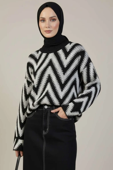 Zigzag Desen Triko Kazak Siyah ürün görseli