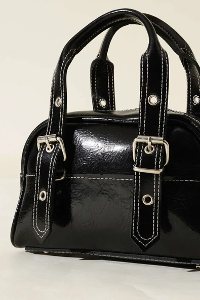 Çift Kemer Tokalı Rugan Çanta Siyah - Resim 3