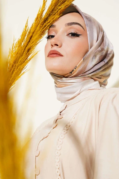 Flowers Desen Soft Eşarp Krem ürün görseli 1