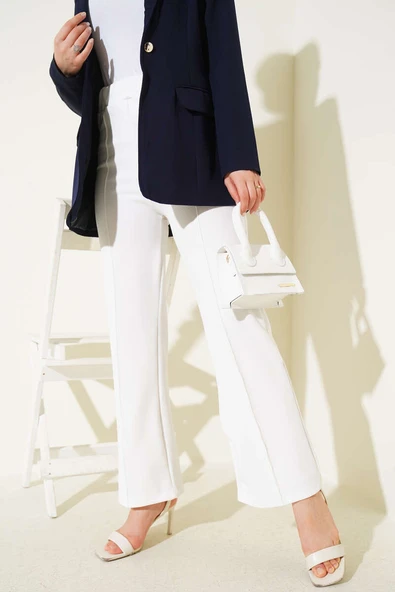 Beli Lastikli Çımalı Pantolon Beyaz ürün görseli 1