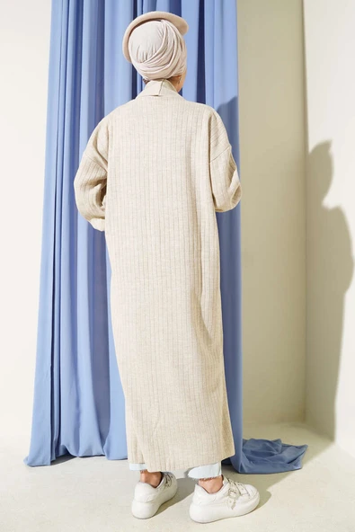 Kol Ucu Düğmeli Şal Yaka Triko Hırka Bej - Resim 3