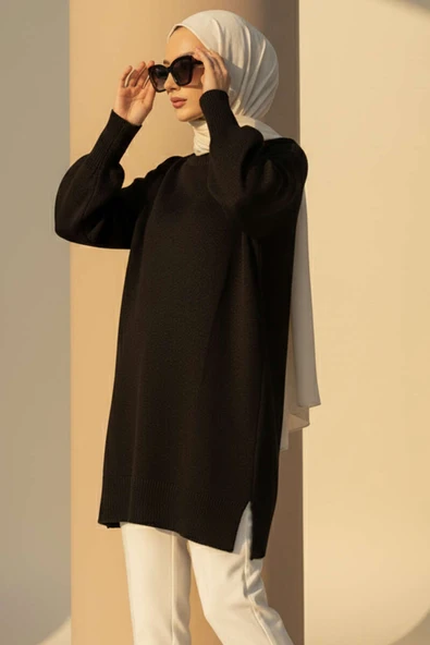 Yan Yırtmaçlı Yumoş Uzun Triko Tunik Siyah ürün görseli 1