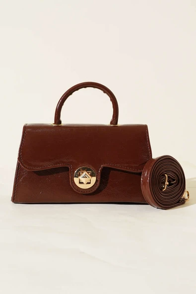 Gold Kilitli Rugan Çanta Kahve - Resim 2