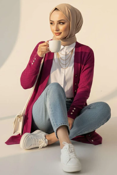 Kol Düğme Detaylı Triko Hırka Menekşe ürün görseli