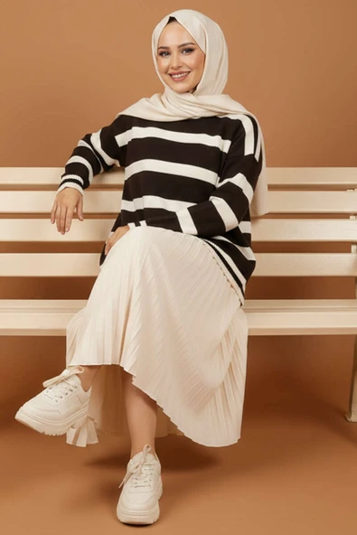 Yatay Çizgi Detaylı Kısa Triko Kazak Kahve - Resim 2