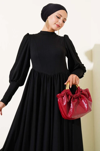 Önü Dikişli Bel Büzgülü Elbise Siyah - Resim 2