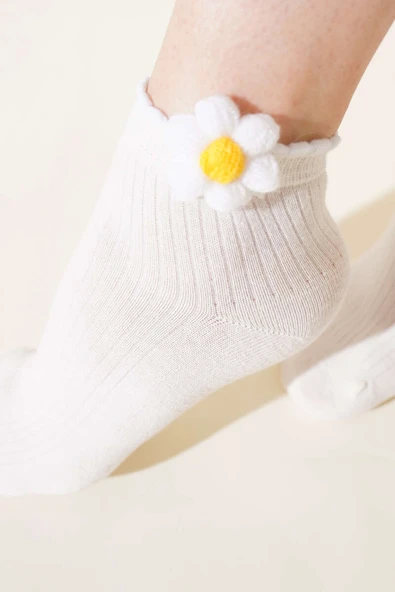 Bayan Papatyalı Soket Çorap Ekru - Resim 2
