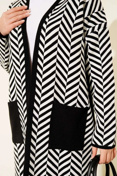 Zikzak Çizgili Desenli Uzun Triko Hırka Siyah - Resim 4