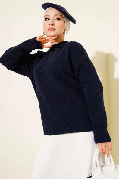 Bisiklet Yaka Yumoş Triko Kazak Lacivert ürün görseli