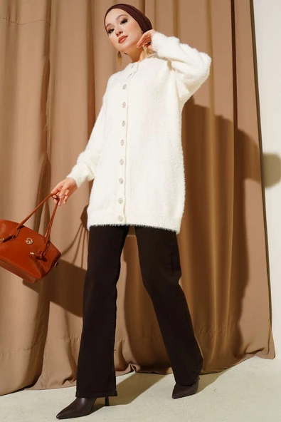 Gold Düğmeli Peluş Hırka Ekru - Resim 2