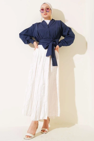 V Yaka Bağlamalı Kısa Gömlek Lacivert - Resim 2