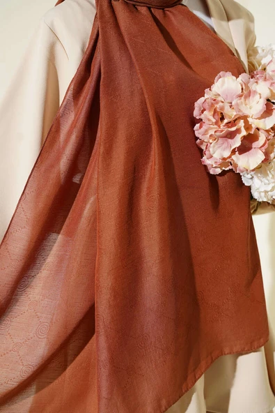 Desenli Monogram Şal Taba - Resim 4