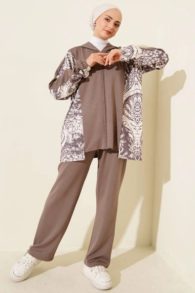 Karışık Desenli Fermuarlı İkili Takım Vizon ürün görseli 1