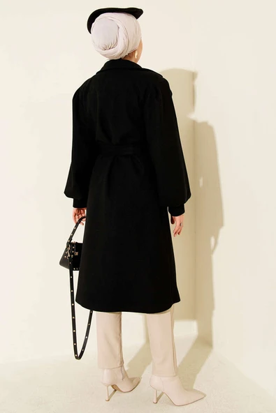 Kruvaze Yaka Balon Kol Kuşaklı Kaşe Kaban Siyah - Resim 3