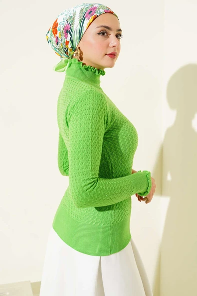 Saç Örgü Fırfırlı Triko Body Fıstık Yeşili - Resim 3