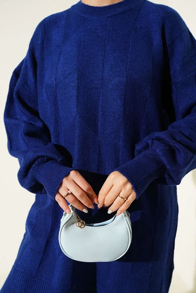 Bisiklet Yaka Yumoş Yan Yırtmaçlı Triko Tunik Lacivert - Resim 4