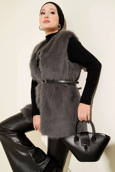 Kürklü Kemerli Yelek Füme ürün görseli