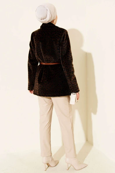 Leopar Desen Kemerli Tay Tüyü Ceket Kahve - Resim 3