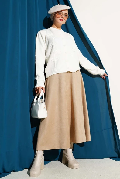 Çiçek İşlemeli Kısa Triko Hırka Ekru - Resim 2