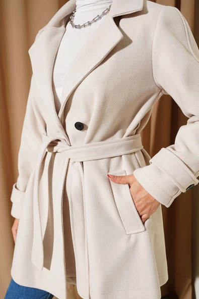 Kruvaze Yaka Kuşak Detaylı Kısa Kaşe Kaban Taş - Resim 4