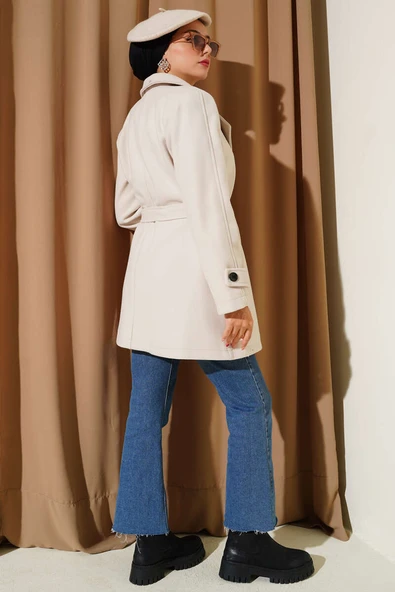 Kruvaze Yaka Kuşak Detaylı Kısa Kaşe Kaban Taş - Resim 3