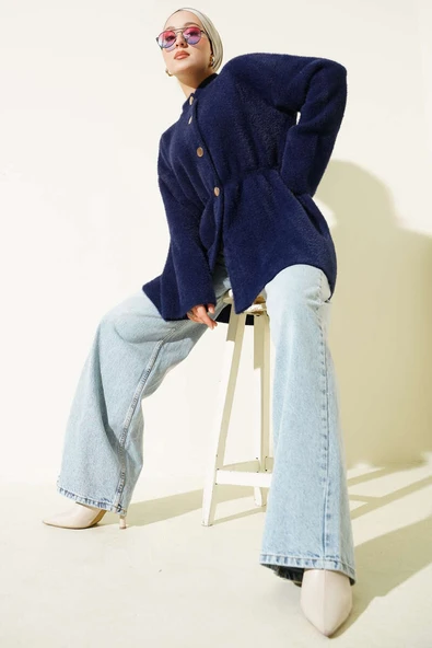 Gold Düğmeli Sakallı Triko Hırka Lacivert - Resim 2